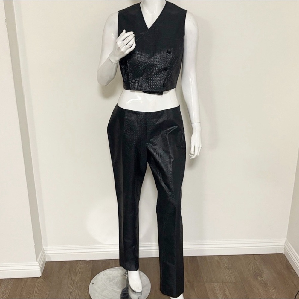 Vintage 90s Euro Banu Paris Black Croc Pattern Matching Vest Top & Pants Set